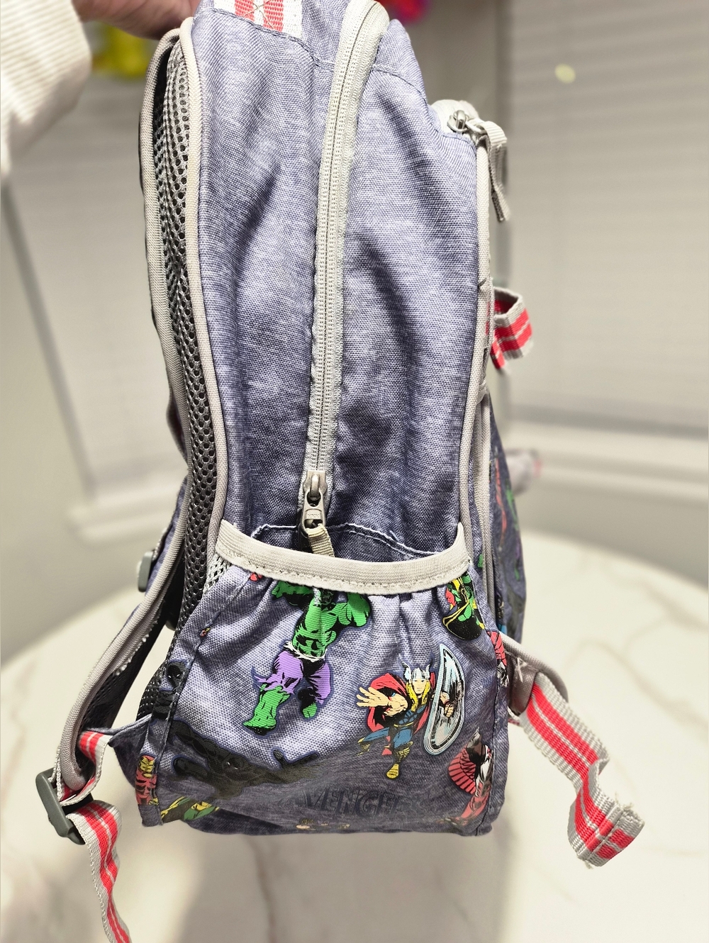 Pottery Barn Kids Avengers Large Mackenzie Backpack - Picture 8 of 16